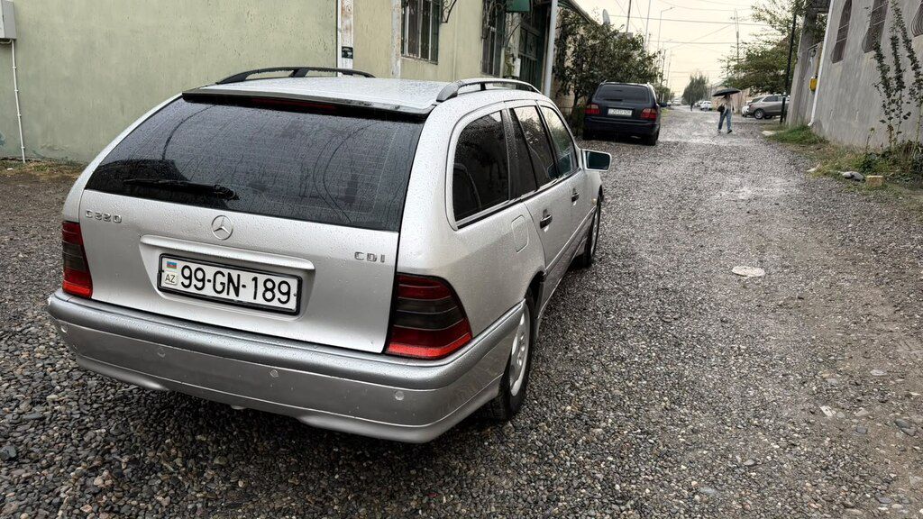 Mercedes C 220, 2.2 L, 2000 il, 234 000 km 99-GN-189 — Avtomobillər, Gəncə (4)