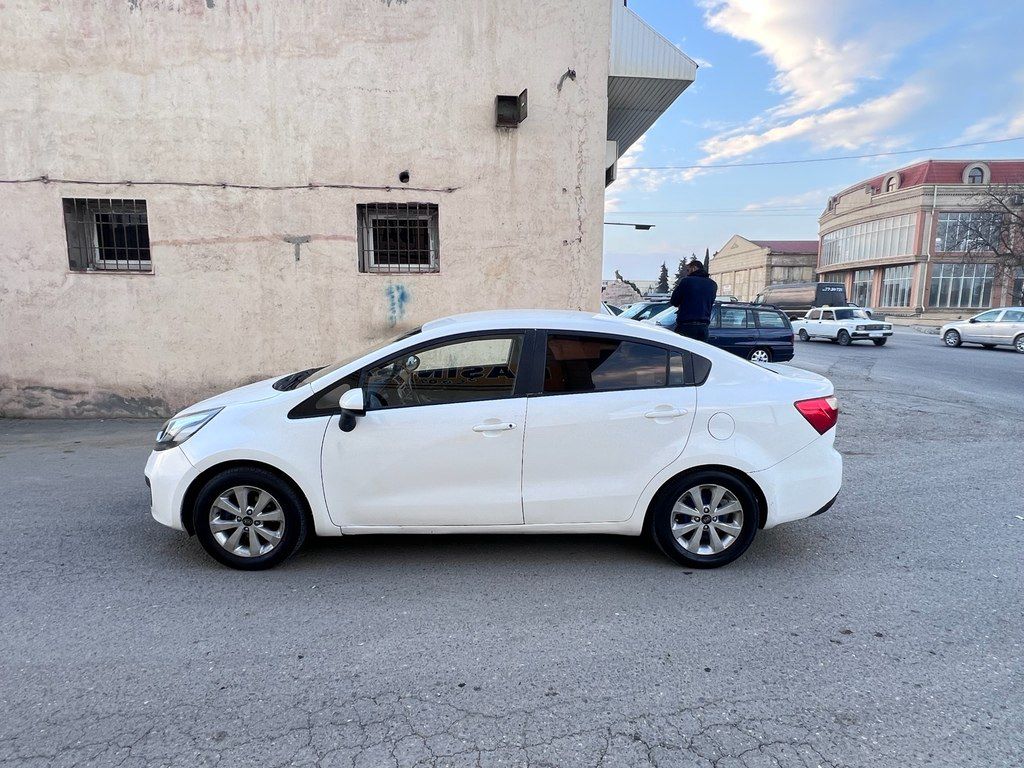 Kia Rio, 1.4 L, 2012 il, 250 000 km — Avtomobillər, Şabran (7)