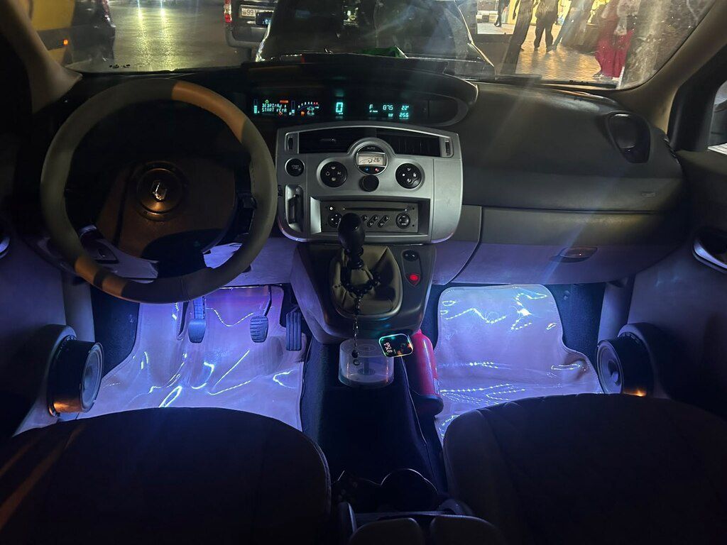 Renault Scenic, 1.5 L, 2008 il, 300 000 km 99-TB-576 — Avtomobillər, Bakı (9)