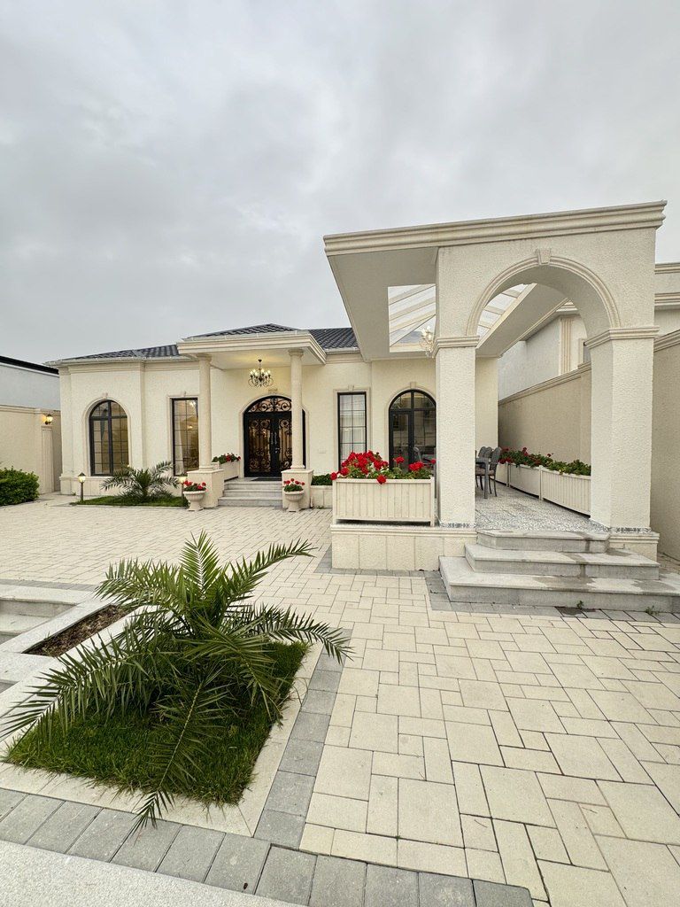 Satılır 5 otaqlı həyət evi/bağ evi 220 m² — Ev, villa, Bakı (11)