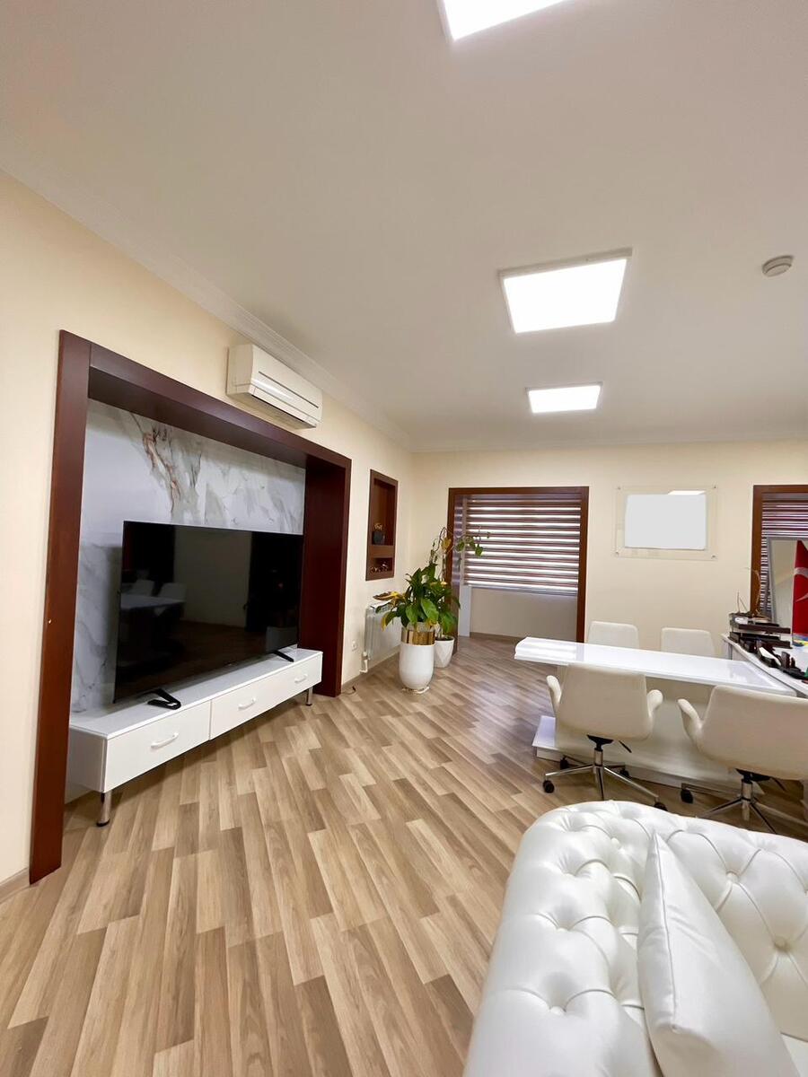 İcarəyə verilir 12 otaqlı ofis 400 m² — Ofis, Bakı (2)