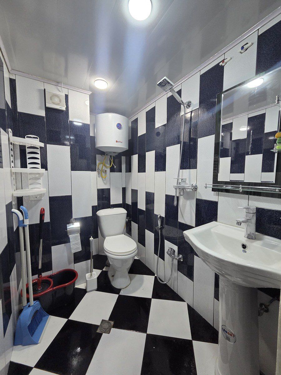 İcarəyə verilir 2 otaqlı köhnə tikili 45 m² — Mənzil, Bakı (9)