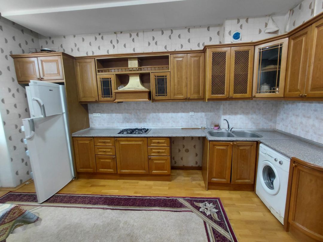 Satış: 3 otaqlı Yeni tikili, 130 m², Yasamal rayonu — Mənzil, Bakı (7)