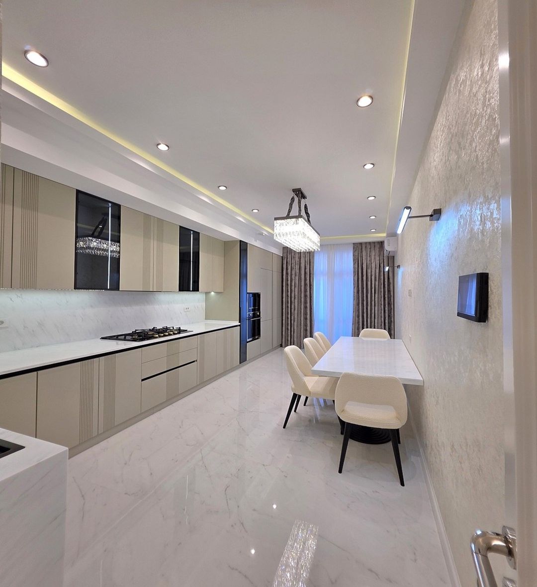 Satılır 4 otaqlı yeni tikili 185 m² — Mənzil, Bakı (9)