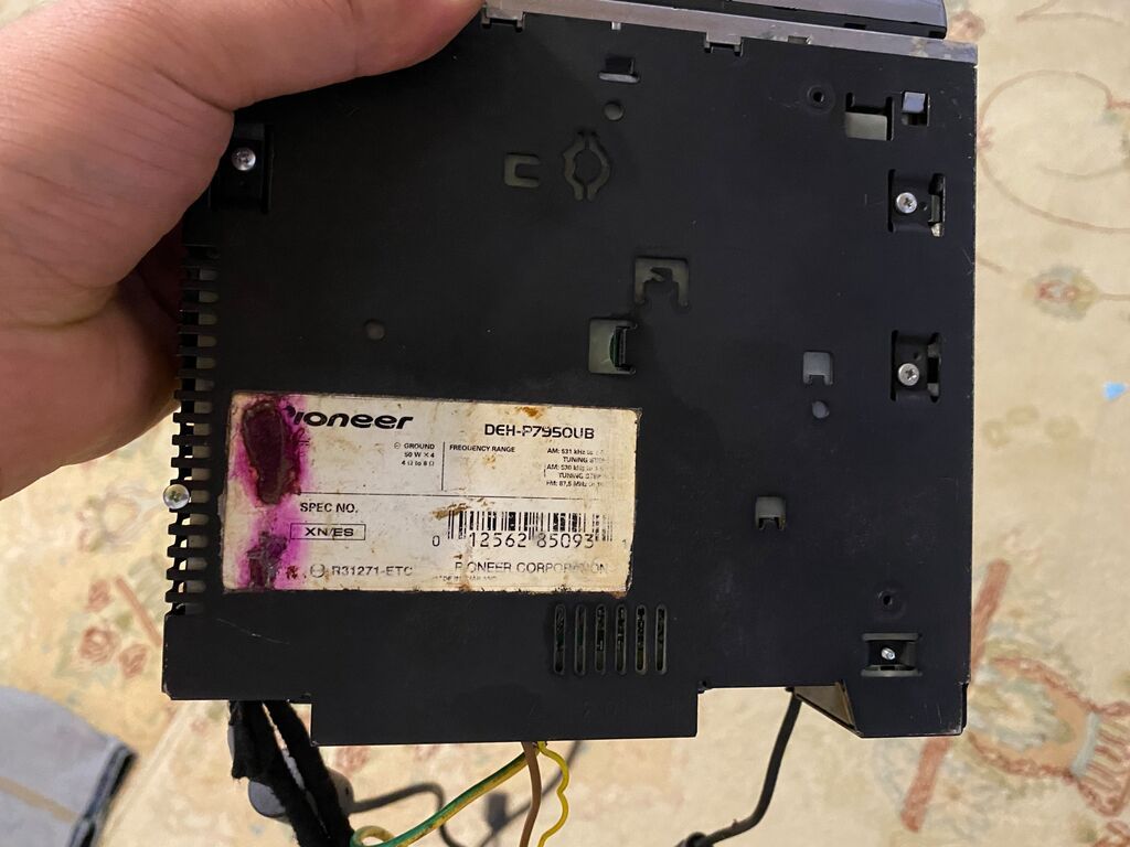 Salam.Pioneer 7950 satilir Usb Aux Islekdir — Avtomobil akustikası, Bakı (3)