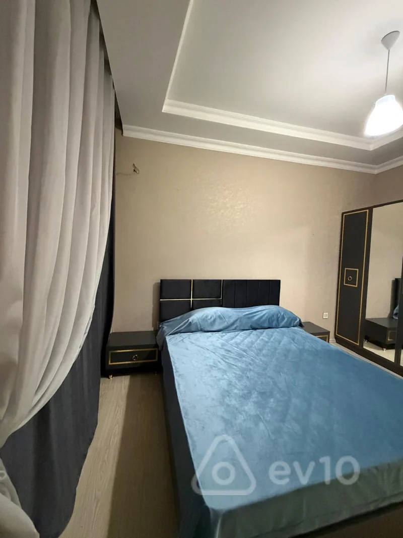 3 otaqlı mənzil, 130 m², Məhəmməd Xiyabani küç. — kirayə — Mənzil, Bakı (7)