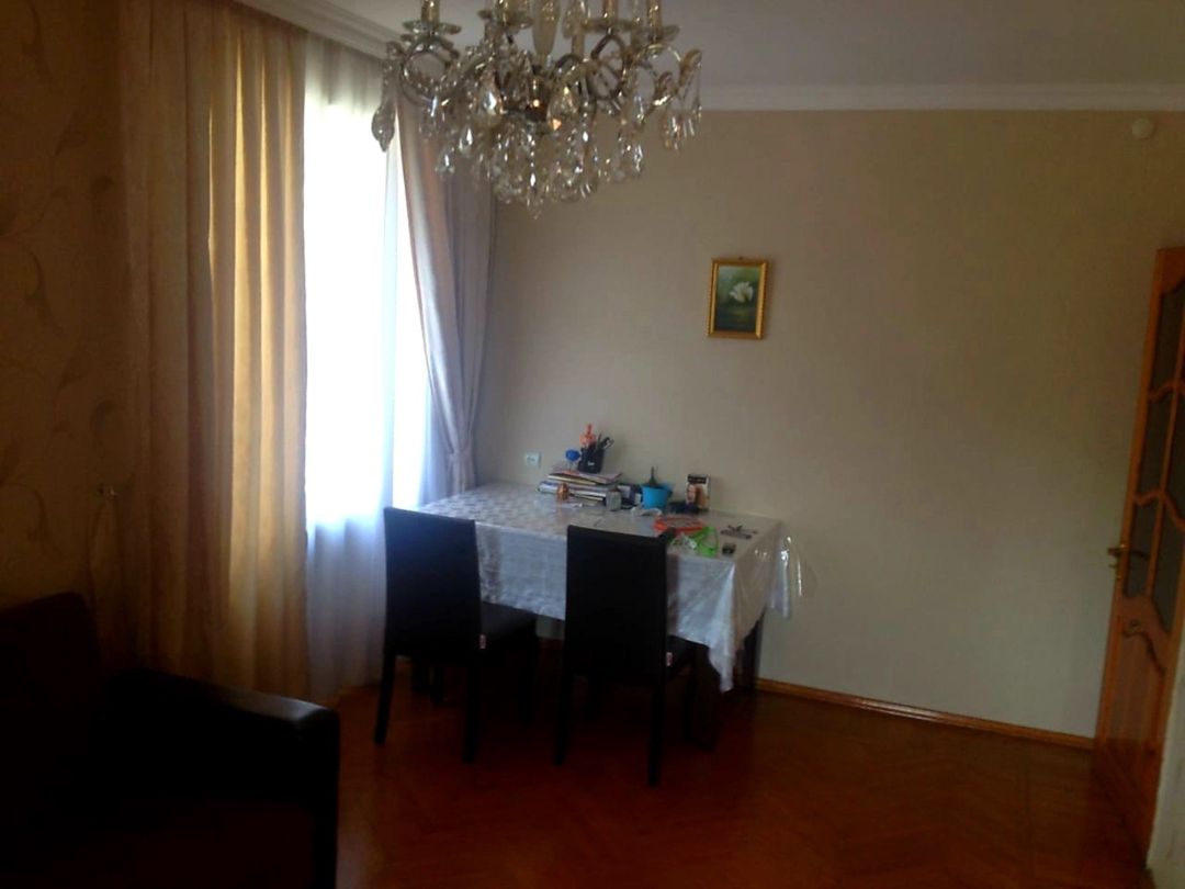 Satılır 2 otaqlı köhnə tikili 65 m² — Mənzil, Bakı (7)