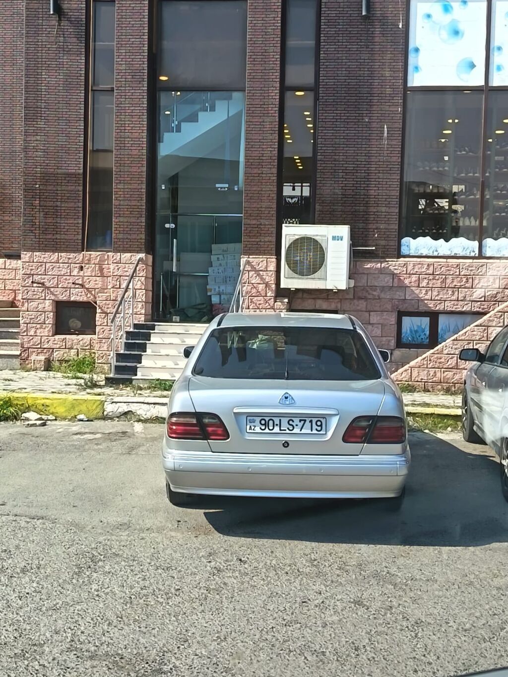 Mercedes-Benz E-Class: 2.4 l 2000 il Sedan 90-LS-719 — Avtomobillər, Masazır (5)