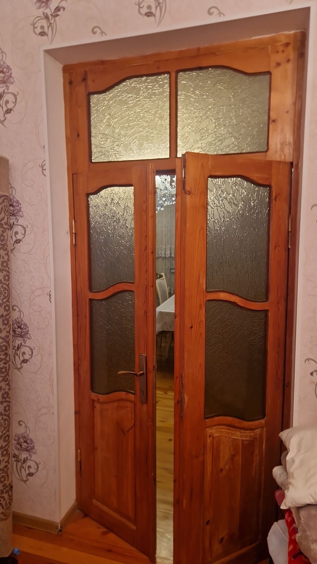 İkiqat taxta interyer qapısı – şüşəli model - Material: təbii ağac — Pəncərələr, qapılar, balkonlar, Gəncə (2)
