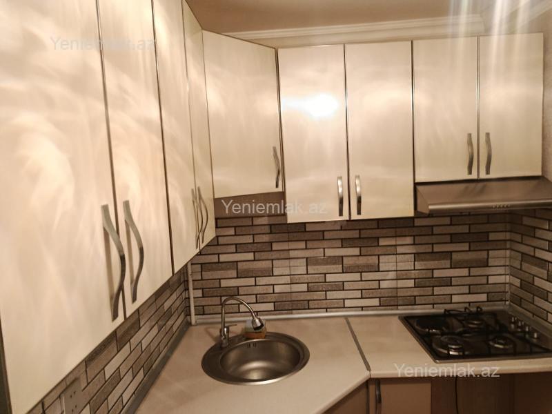 Satılır 1 otaqlı Bina evi menzil (Köhnə tikili), 30 m², 1-ci mikrorayon — Mənzil, Sumqayıt (10)