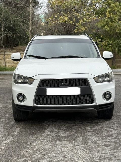Mitsubishi Outlander, 3.0 L, 2011 il, 321 000 km — Bakı