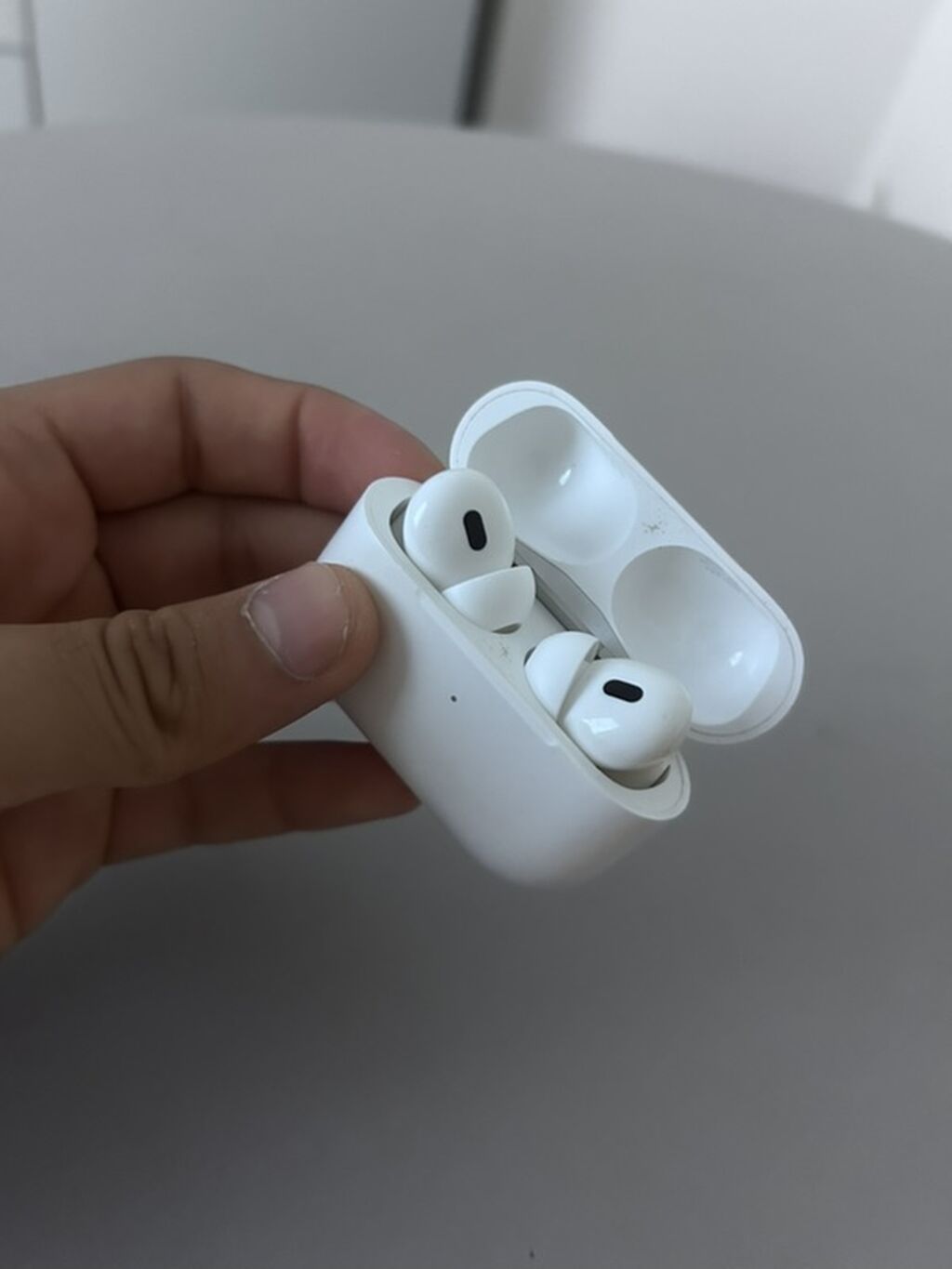 Airpods pro 2 type c model chox ideal veziyyetde tam iwlek prablemsiz — Qulaqcıqlar, Bakı (4)