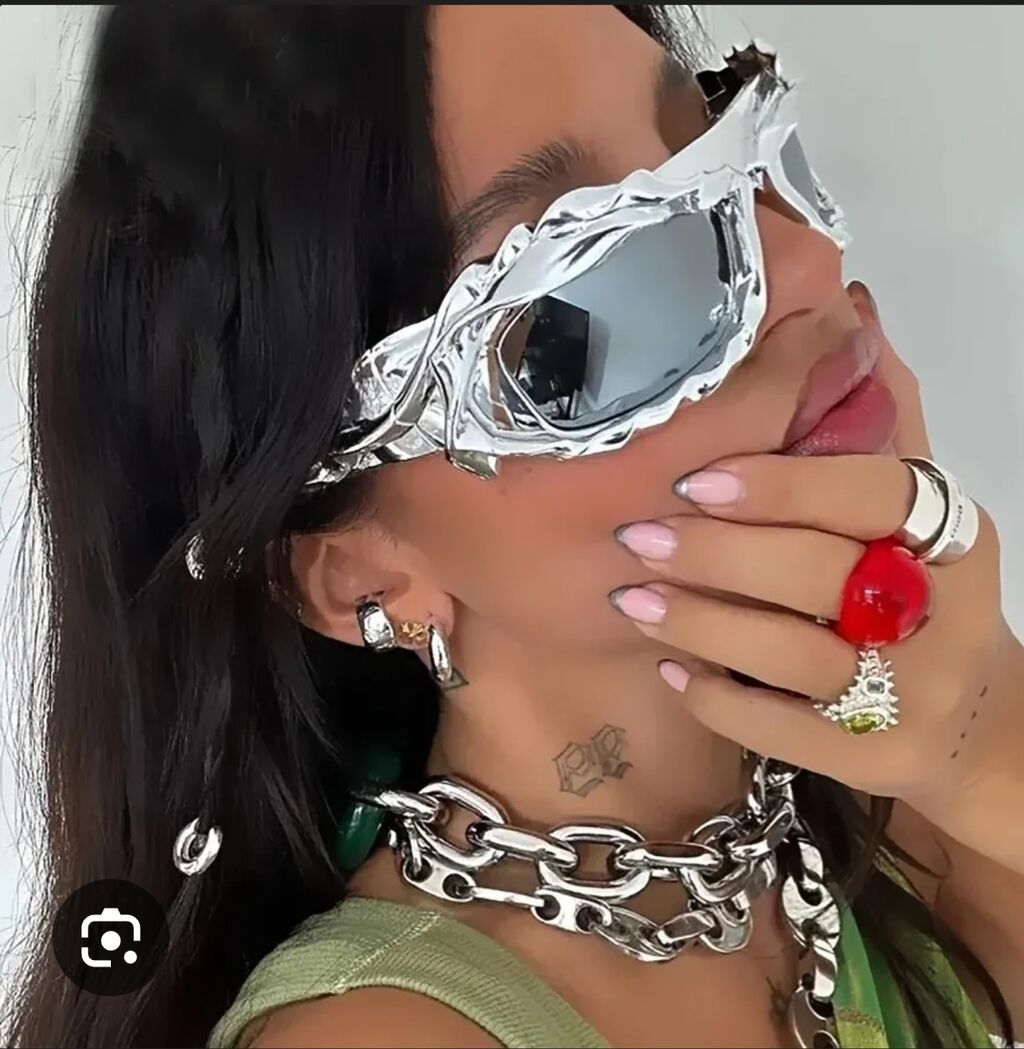 Ottolinger Silver Twisted Sunglasses üslubunda uniseks eynək Gümüşü — Eynəklər və aksesuarları, Bakı (2)