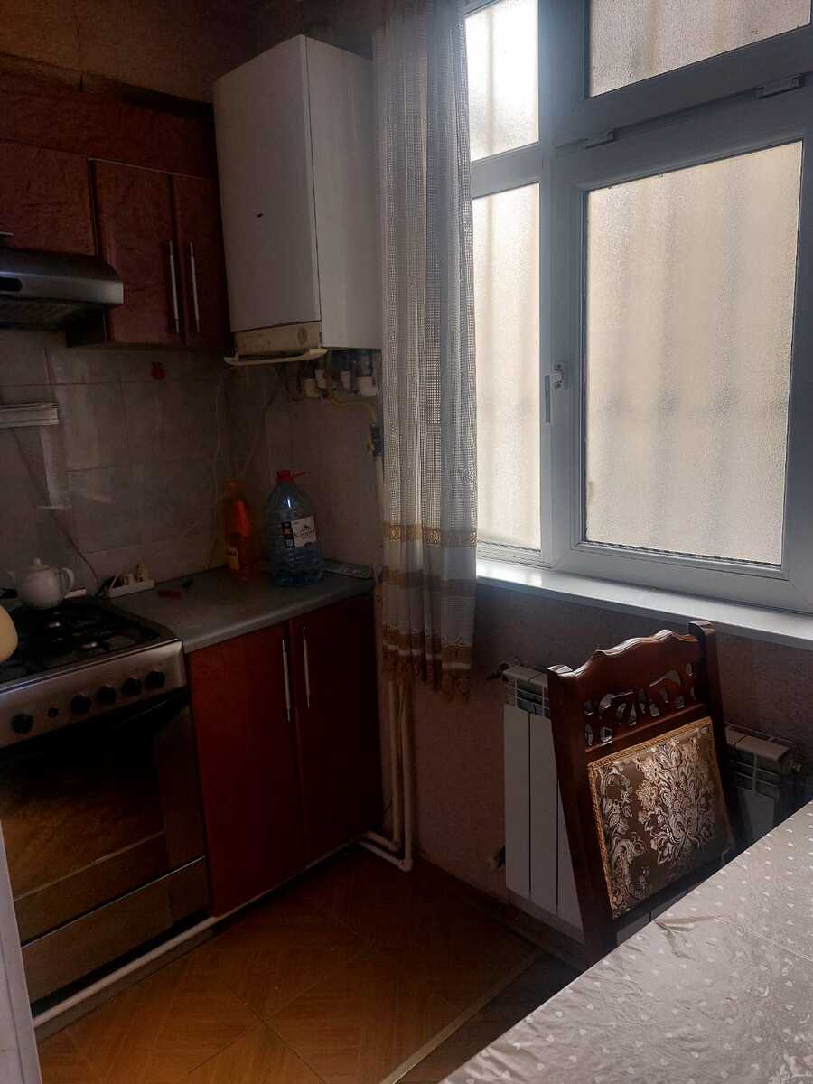 Satılır 2 otaqlı köhnə tikili 65 m² — Mənzil, Bakı (9)