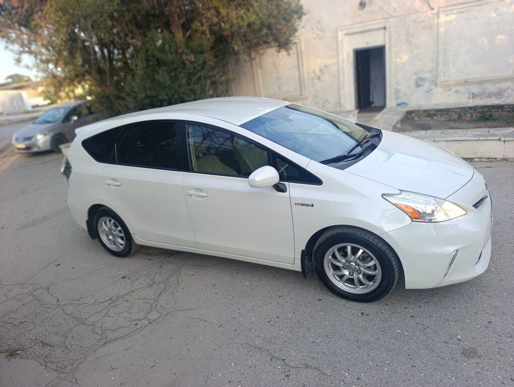 Toyota Prius V, 1.8 L, 1.3 kWh, 2012 il, 158 000 km — Avtomobillər, Bakı (5)