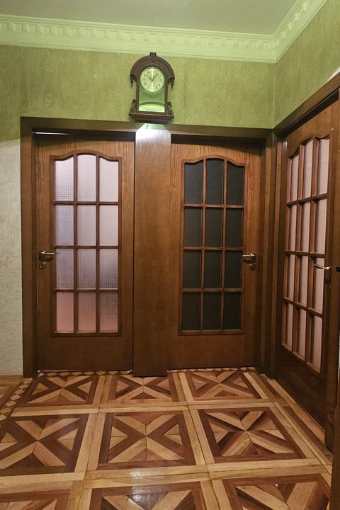 Satılır 4 otaqlı köhnə tikili 120 m² — Bakı
