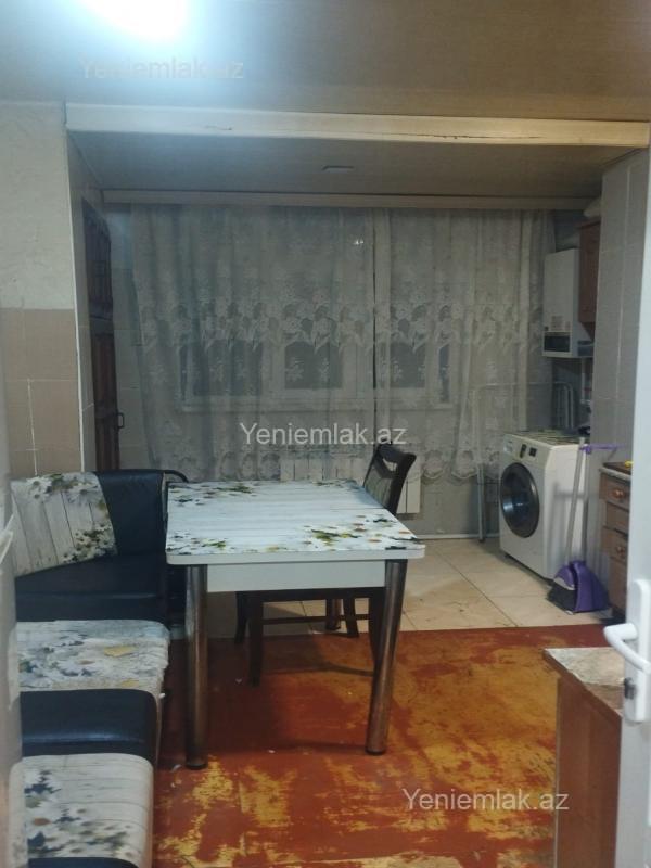 Satılır 3 otaqlı Bina evi menzil (Köhnə tikili), 70 m², 10-cu mikrorayon — Mənzil, Sumqayıt (12)