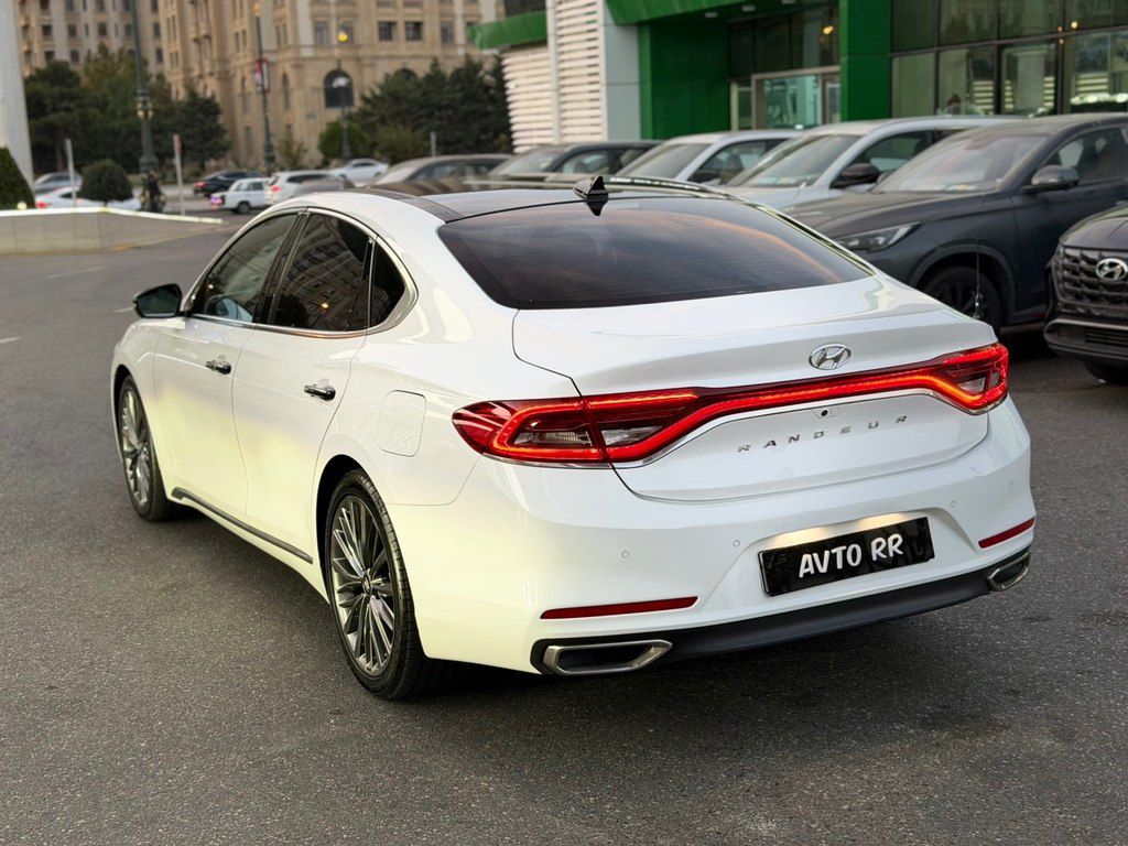 Hyundai Grandeur, 2.2 L, 2018 il, 145 000 km 77-NA-624 — Avtomobillər, Bakı (11)