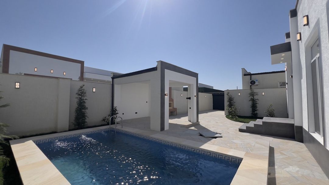 Satılır 4 otaqlı həyət evi/bağ evi 160 m² — Ev, villa, Bakı (4)
