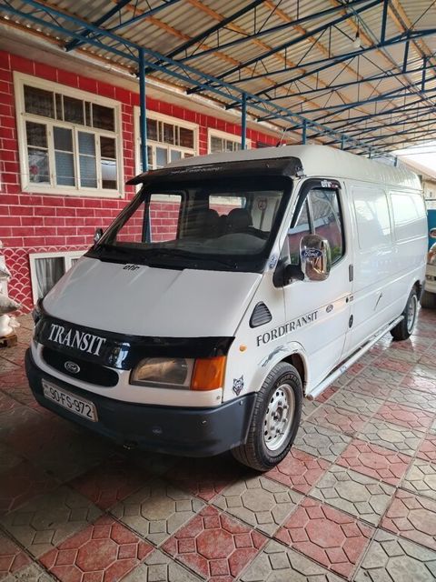 Ford Transit, 2.5 L, 1999 il, 550 000 km — Cəlilabad