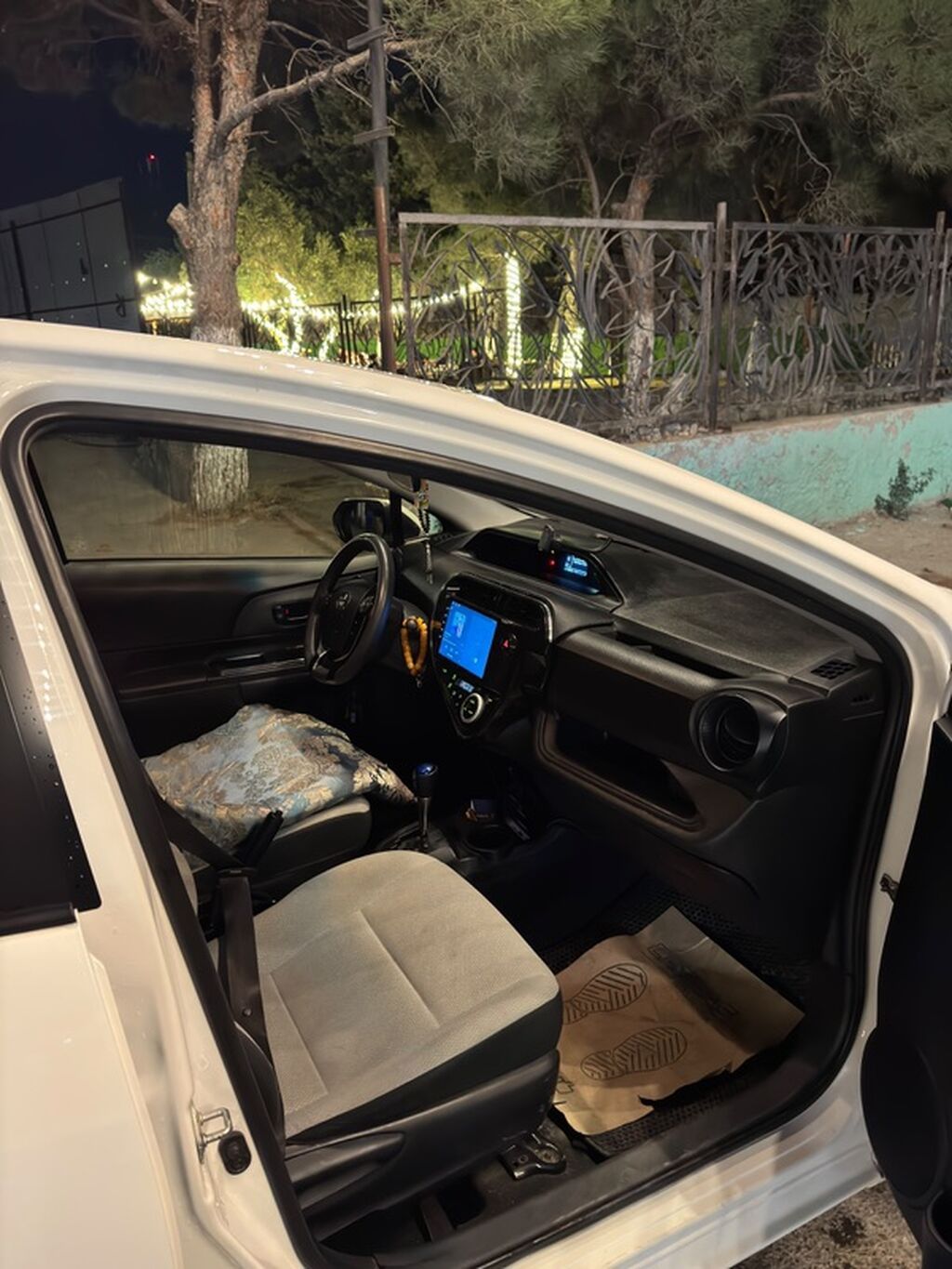 Toyota Aqua hibrid İli 2019 140 000 probeq Taksi buraxlışı var 2031-ə — Avtomobillər, Bakı (6)