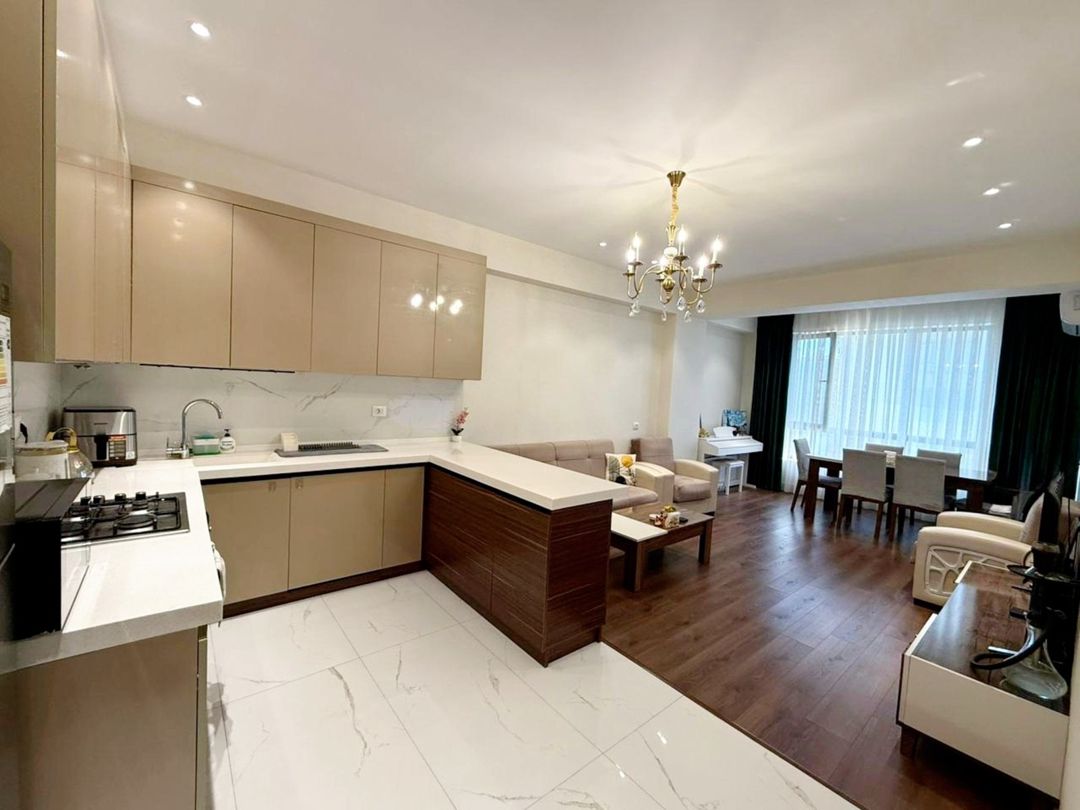 Satılır 3 otaqlı yeni tikili 100 m² — Mənzil, Bakı (2)