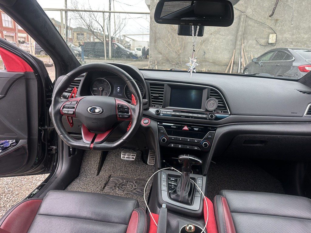 Hyundai Elantra, 1.6 L, 2017 il, 135 600 km 10-MQ-104 — Avtomobillər, Bakı (3)