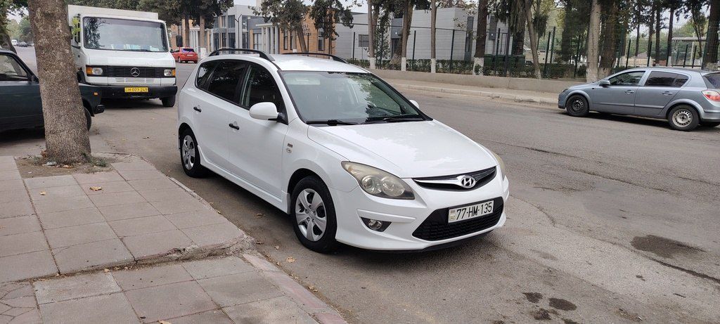 Hyundai i30, 1.6 L, 2011 il, 286 500 km 77-HM-135 — Avtomobillər, Bakı (12)