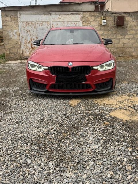 BMW 330, 2.0 L, 2016 il, 137 000 km — Bakı