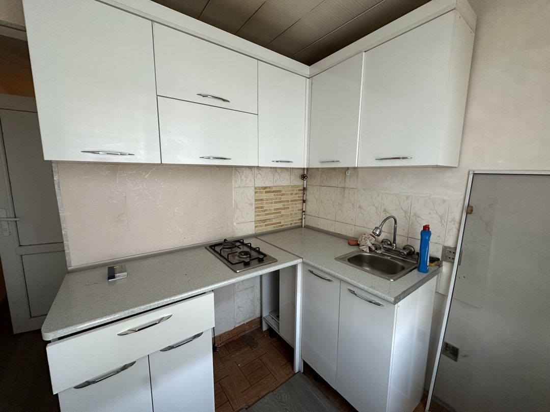 Satılır 1 otaqlı köhnə tikili 32 m² — Mənzil, Bakı (6)