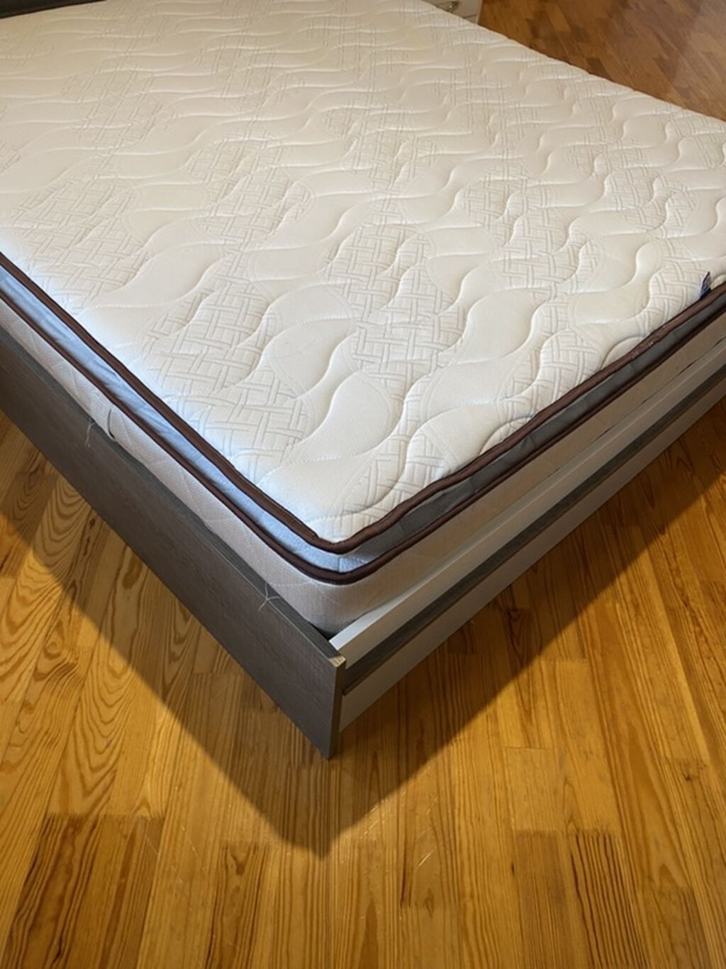 Ortopedik iki nəfərlik taxt 1.80x 2 metr. Doğtaş firması. Matras 1 ay — Matraslar, Bakı (2)