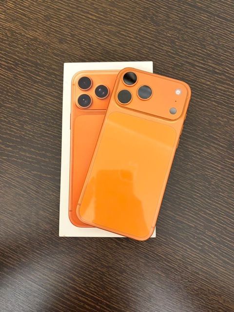 IPhone 17 Pro Max, 256 GB, Narıncı, Simsiz şarj — Bakı
