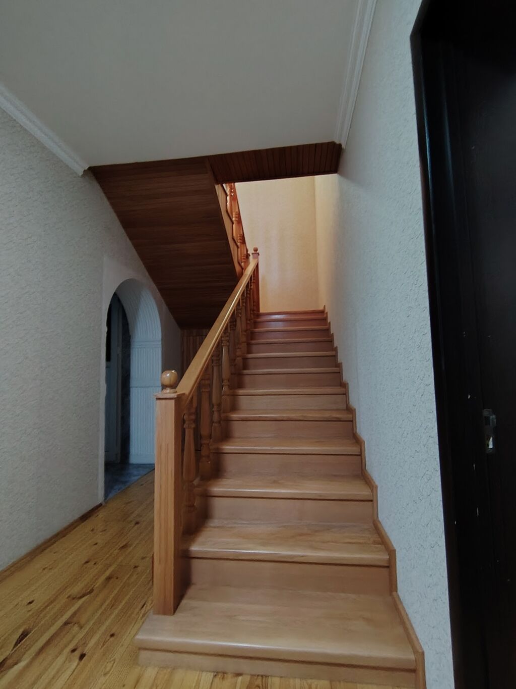 6 otaqlı, 175 kv. m, Yeni təmirli — Ev, villa, Şirvan (9)