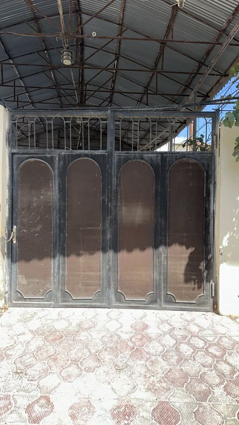 MDarvaza 270/260sm 420azn 8 noyabr prospekti 7300 lelietal həyət — Digah