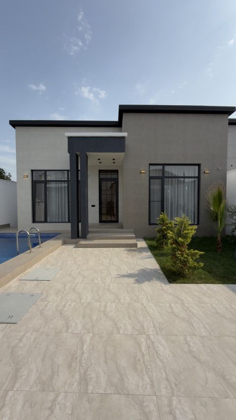 Satılır 4 otaqlı həyət evi/bağ evi 150 m² — Bakı