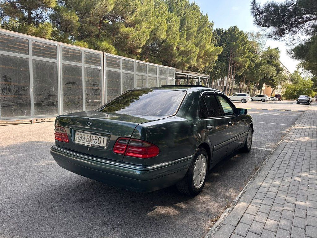 Mercedes E 240, 2.4 L, 1999 il, 350 000 km — Avtomobillər, Sumqayıt (6)