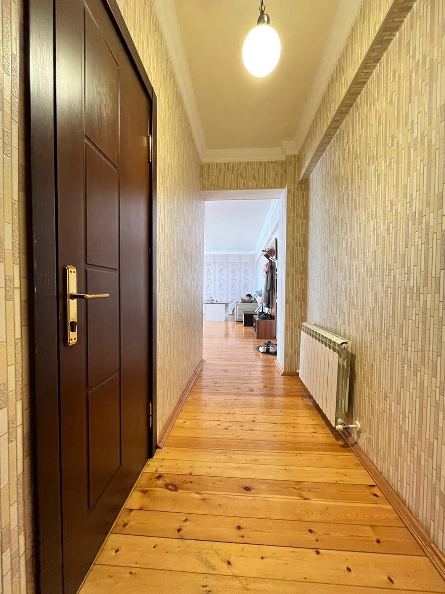 Satılır 2 otaqlı köhnə tikili 114 m² — Mənzil, Bakı (5)