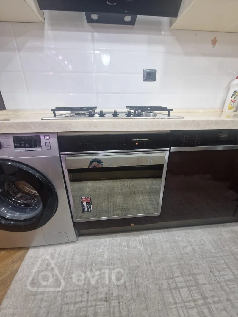 3 otaqlı mənzil, 120 m², Elşən Süleymanov küç — kirayə — Mənzil, Bakı (9)