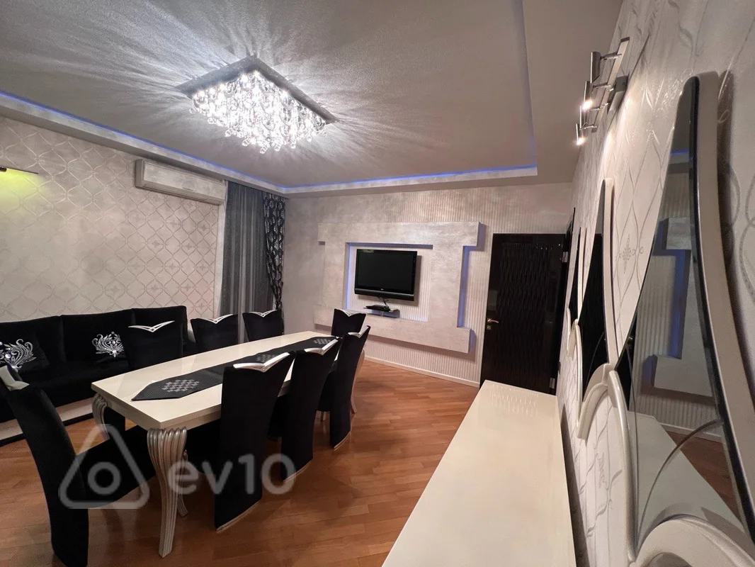 2 otaqlı mənzil, 95 m², Həsən Salmani küçəsi — kirayə — Mənzil, Bakı (2)