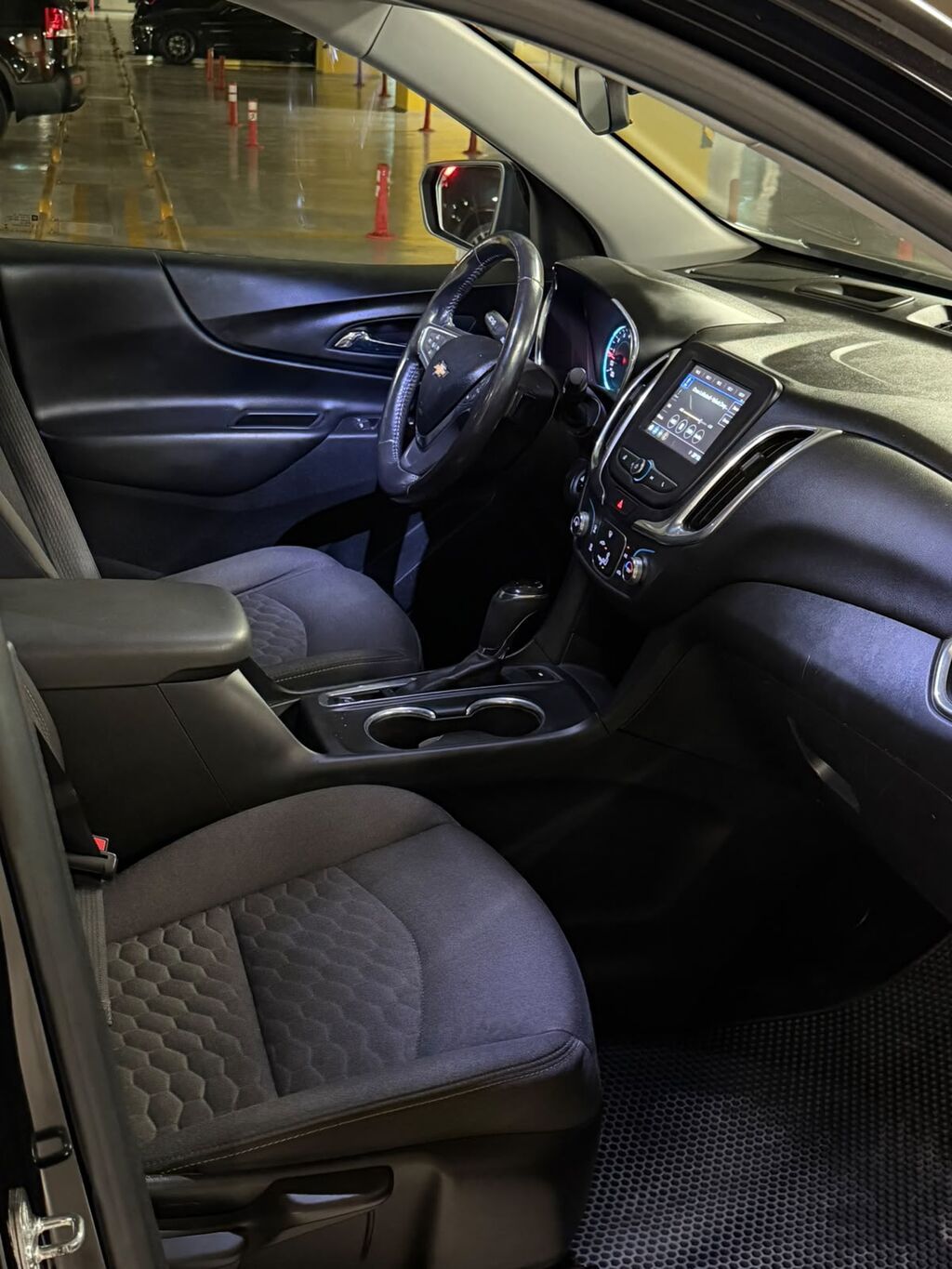 Chevrolet Equinox: 1.5 l 2018 il 217 km Van body type — Avtomobillər, Gəncə (7)