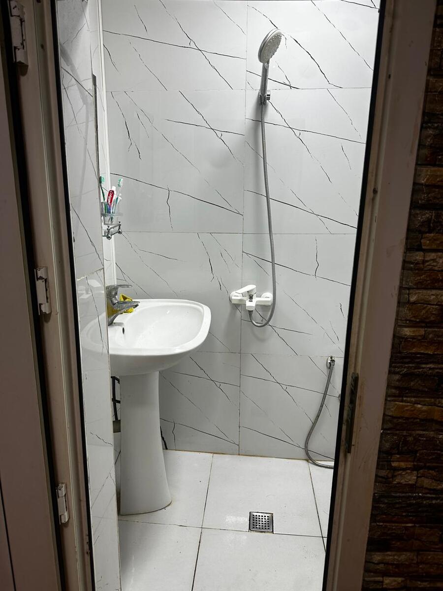 İcarəyə verilir 2 otaqlı köhnə tikili 30 m² — Mənzil, Bakı (2)