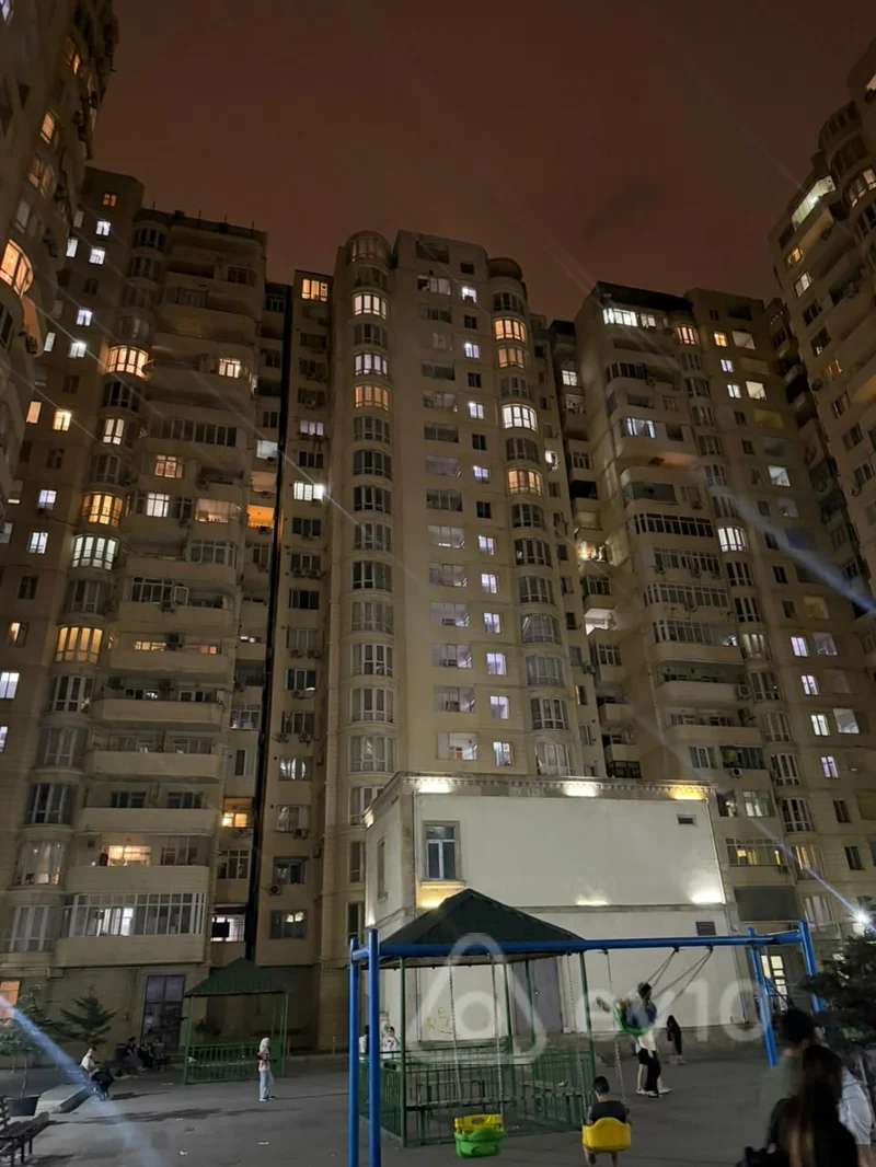 2 otaqlı mənzil, 106 m², Ənvər Hüseynov küç — Nihad Bəy — Apartment