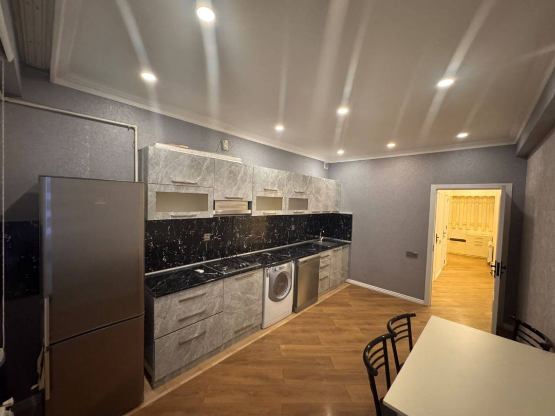 İcarəyə verilir 2 otaqlı yeni tikili 88 m² — Mənzil, Bakı (10)