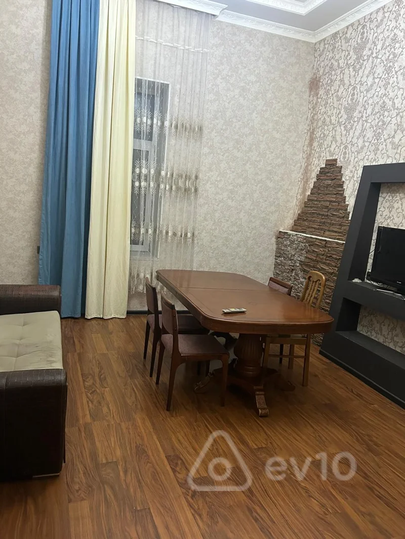 3 otaqlı mənzil, 85 m², lev tolstoy — Bakı