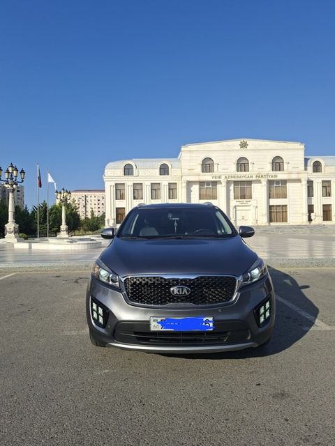 Kia Sorento, 2.0 L, 2015 il, 247 000 km — Sumqayıt