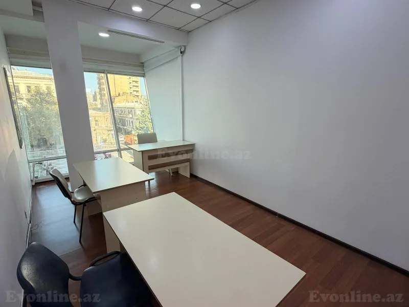 Kirayə verilir Ofis 25 m² Bakı, Nəsimi r., 28 May m — Ofis, Bakı (3)