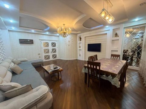 İcarəyə verilir 4 otaqlı yeni tikili 195 m² — Jafar Urban Baku
