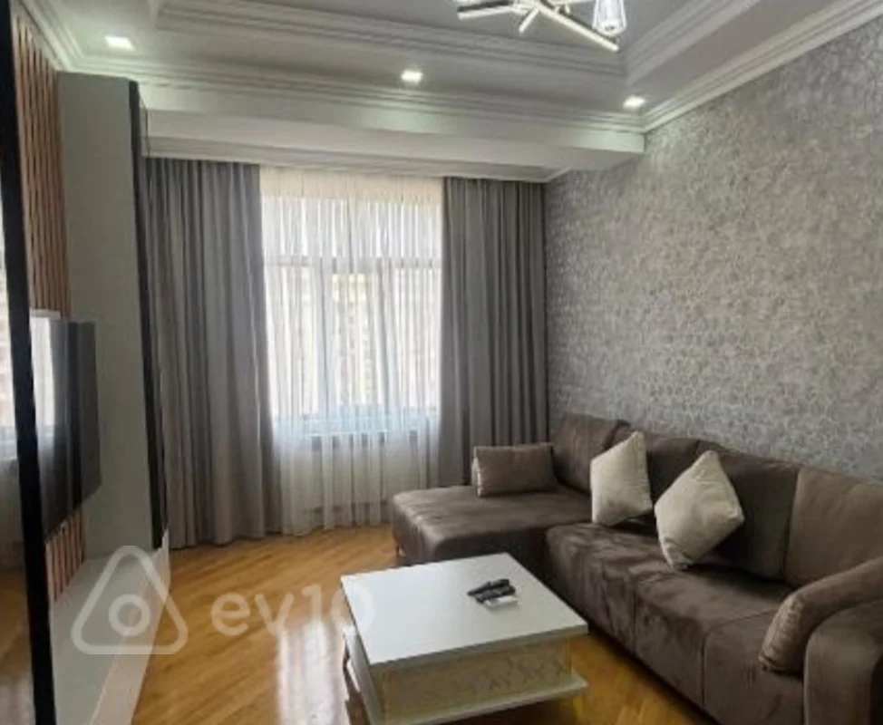2 otaqlı mənzil, 70 m², Əhməd Rəcəbli küç. — kirayə — Mənzil, Bakı (2)