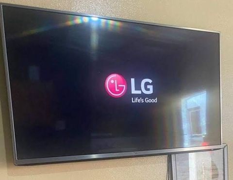 LG 108 ekran LED televizor - Daxili krosnu tuner - Kart yeri — Bakı