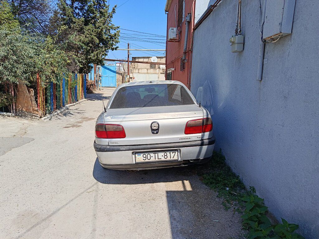 Opel Omega, 2.5 L, 1998 il, 333 760 km 99-VK-784 — Avtomobillər, Sumqayıt (2)